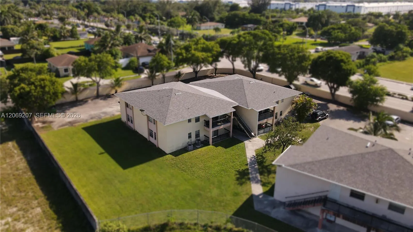 En Renta 11505 NW 22nd Avenue 102, Miami, FL 33167, Miami, FL 33167