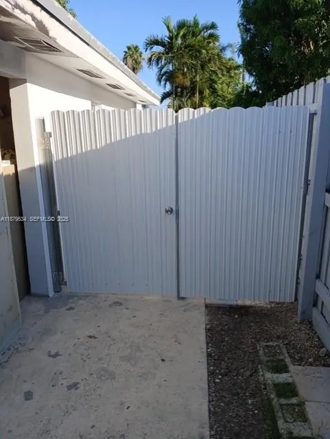 En Renta 11510 SW 182nd Terrace 2, Miami, FL 33157, Miami, FL 33157