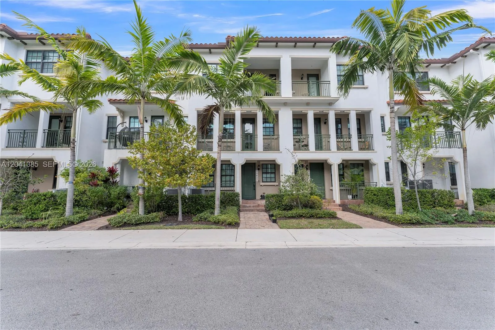 Vendido 11537 SW 13th Court, Pembroke Pines, FL 33025, Pembroke Pines, FL 33025