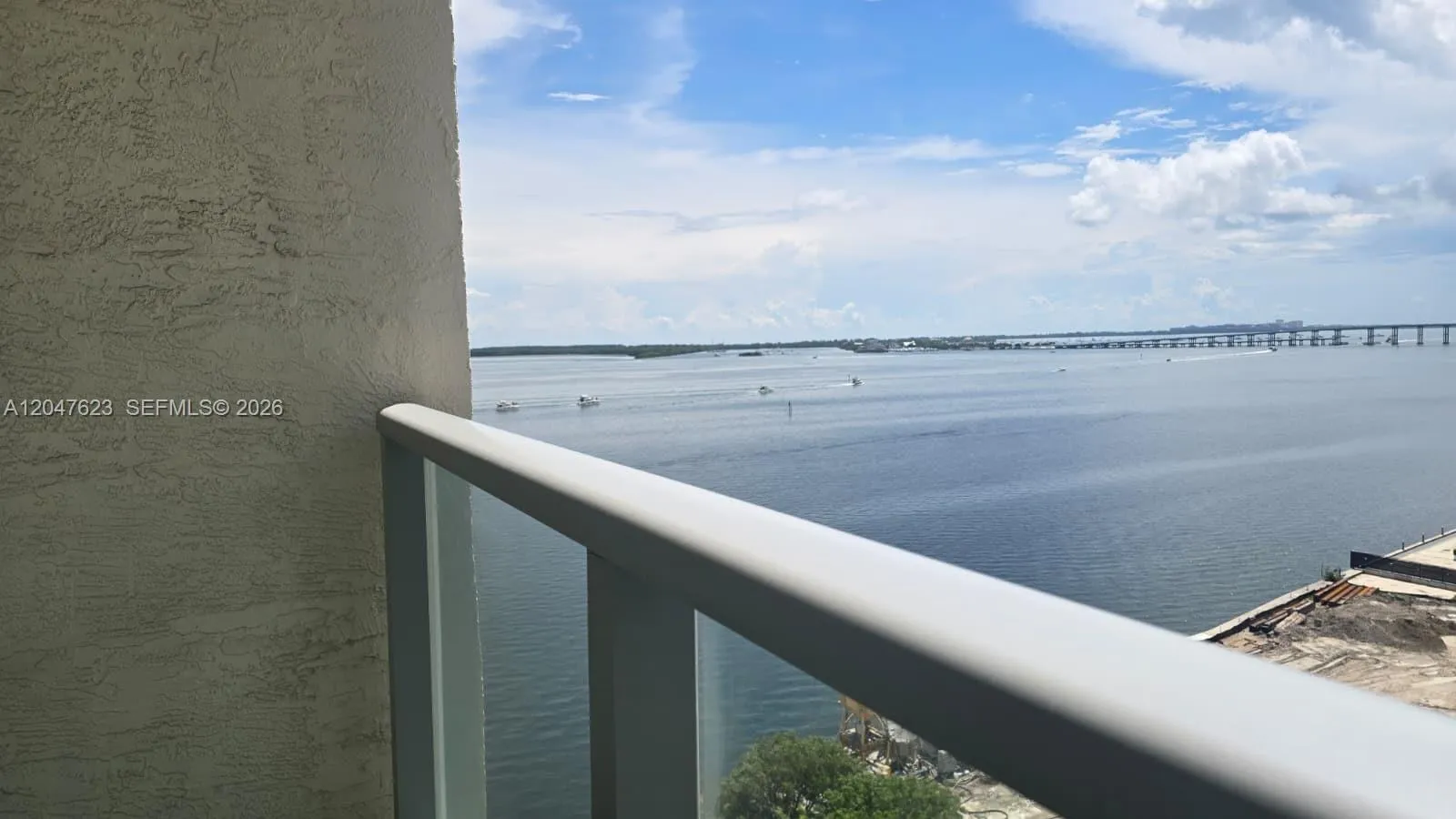 Foto de propiedad en 1155 Brickell Bay Drive 1005, Miami, FL 33131 Miami con MLS#