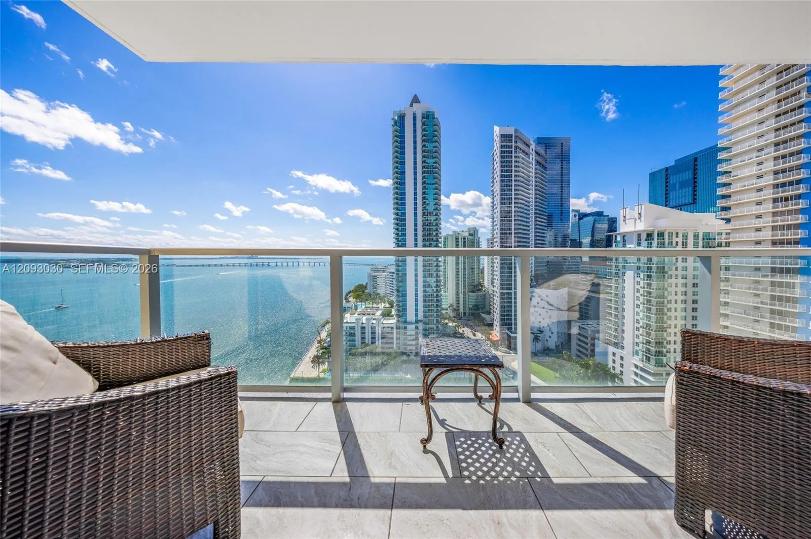 En Renta 1155 Brickell Bay Drive 2207, Miami, FL 33131, Miami, FL 33131