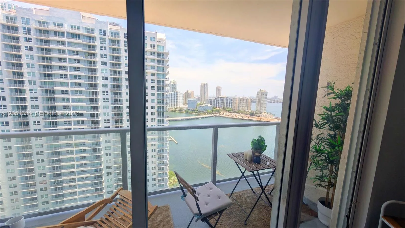En Renta 1155 Brickell Bay Drive 2508, Miami, FL 33131, Miami, FL 33131