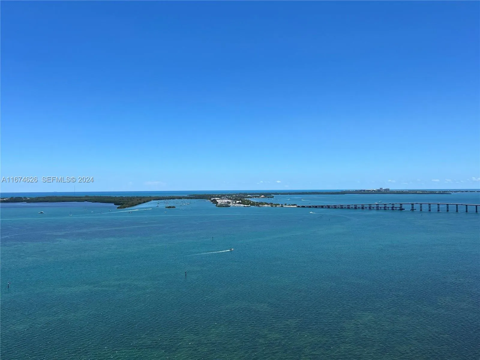 Foto de propiedad en 1155 Brickell Bay Drive 3205, Miami, FL 33131 Miami con MLS#