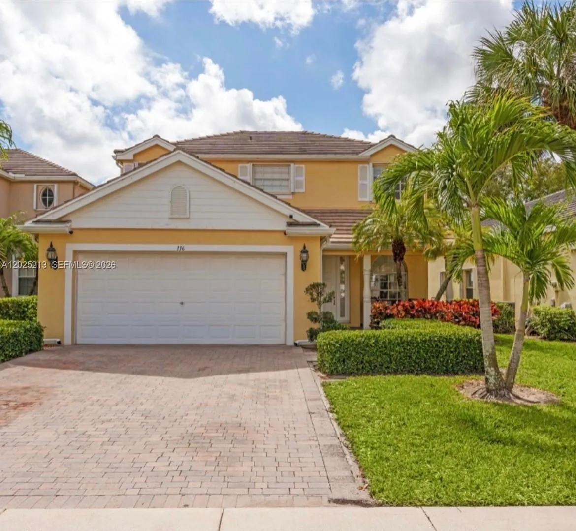 Foto de propiedad en 116 Berenger Walk, Royal Palm Beach, FL 33414 Royal Palm Beach con MLS# 