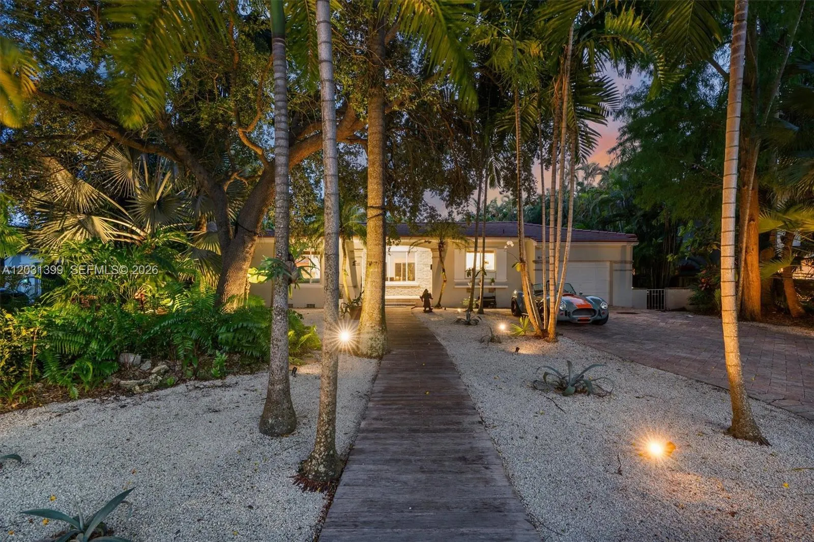 Foto de propiedad en 1160 NE 100th Street, Miami Shores, FL 33138 Miami Shores con MLS# 