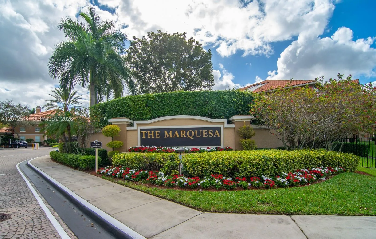 Foto de propiedad en 11600 SW 2nd Street 18108, Pembroke Pines, FL 33025 Pembroke Pines con MLS# 