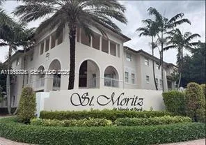 Foto de propiedad en 11603 NW 89th Street 215, Doral, FL 33178 Doral con MLS# 
