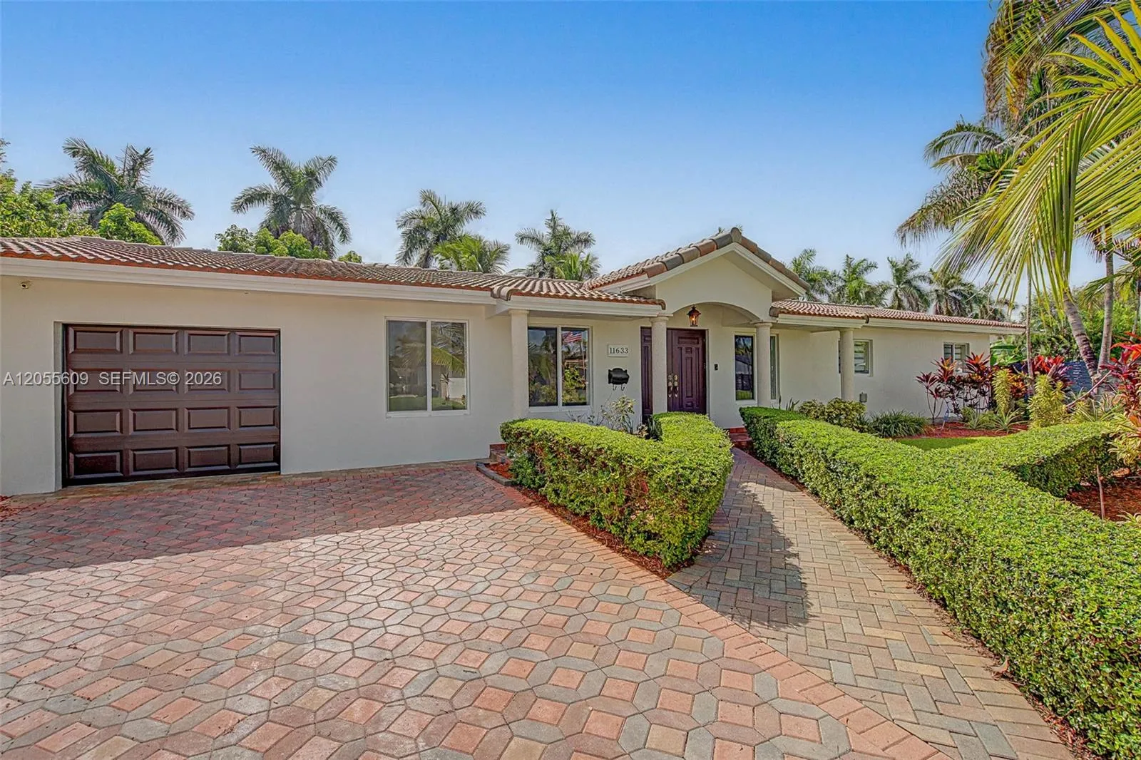 En Venta 11633 SW 102nd Court, Miami, FL 33176, Miami, FL 33176