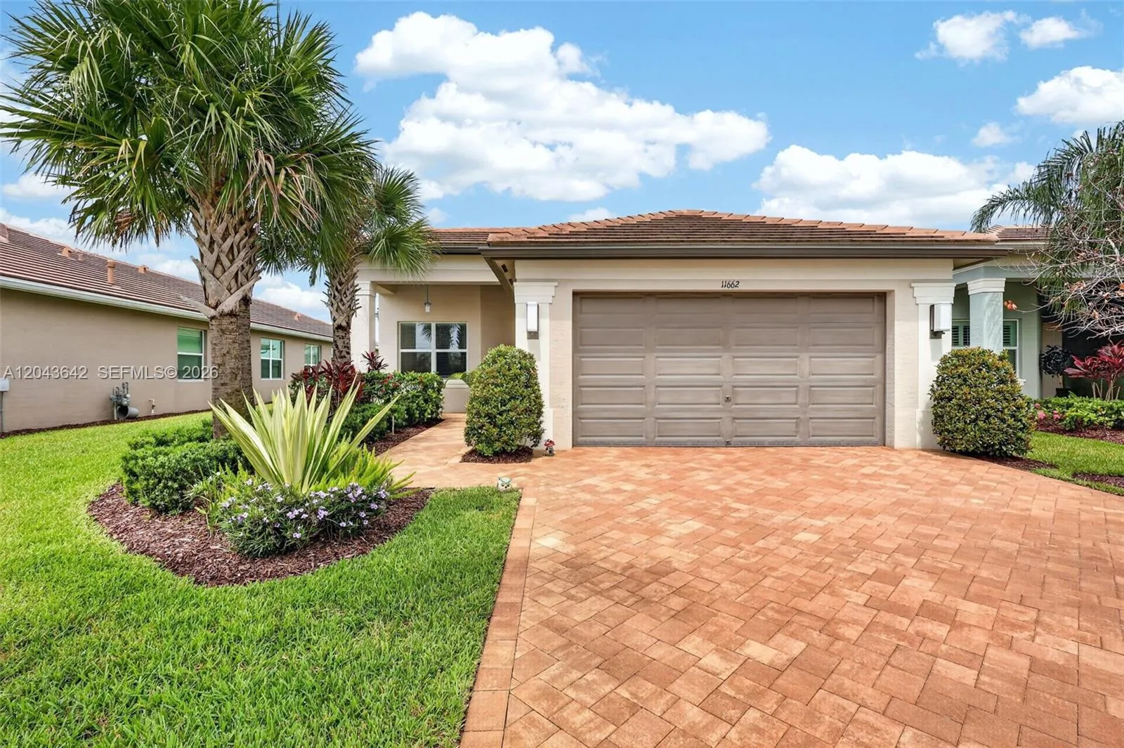 En Venta 11662 SW Moon River Way, Port St. Lucie, FL 34987, Port St. Lucie, FL 34987