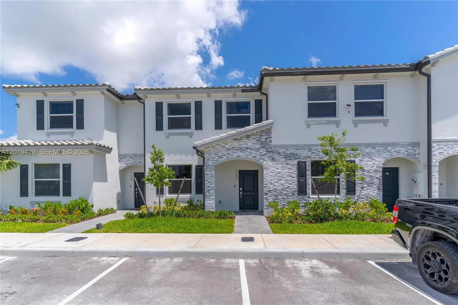 Foto de propiedad en 1168 SE 1st Street 0, Florida City, FL 33034 Florida City con MLS# 