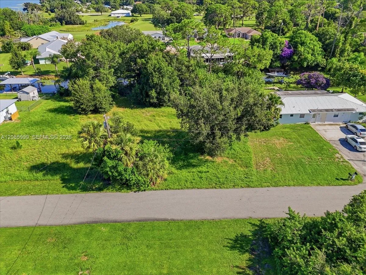 En Venta 117 Jasmine Court, Lake Placid, FL 33852, Lake Placid, FL 33852