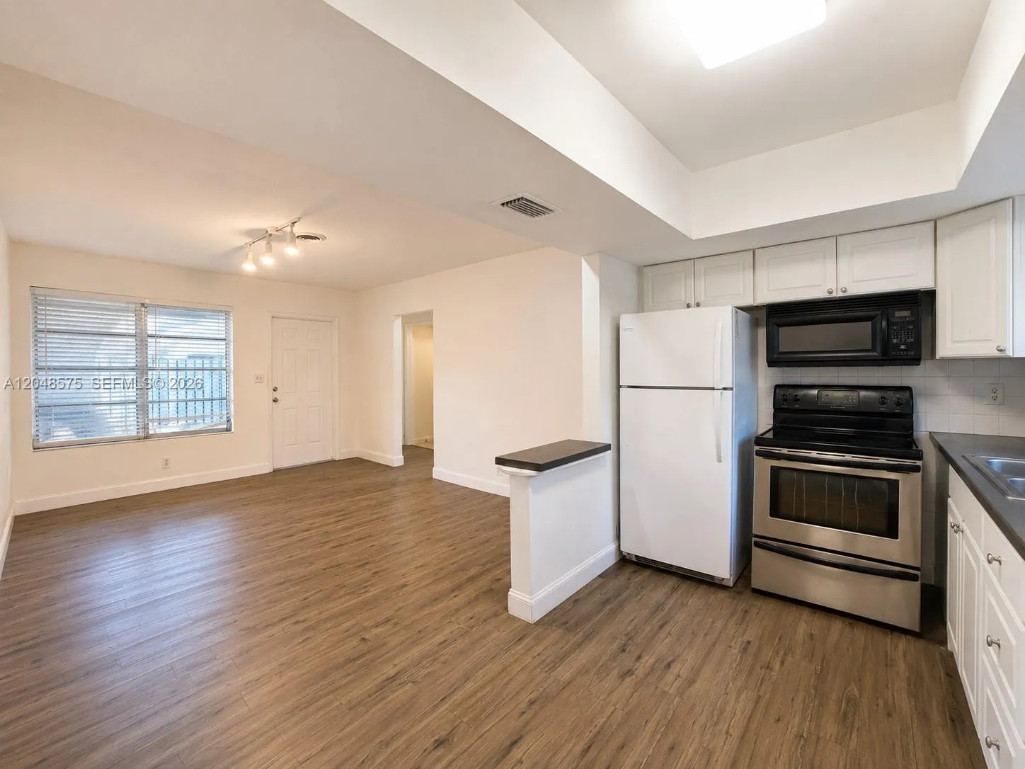 Foto de propiedad en 117 NE 30th Court 2, Wilton Manors, FL 33334 Wilton Manors con MLS# 