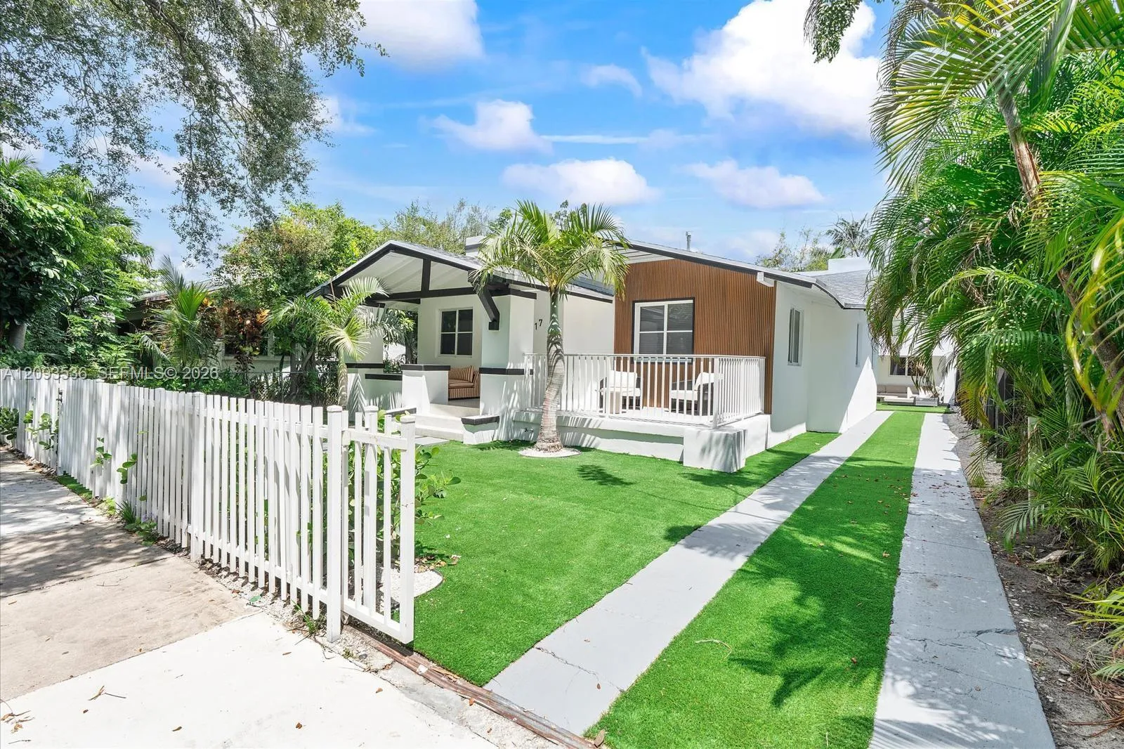 En Renta 117 NE 48th Street A, Miami, FL 33137, Miami, FL 33137