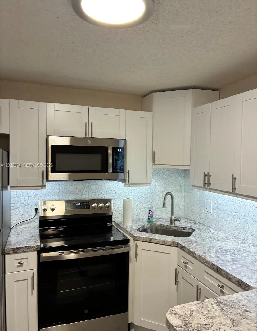 En Renta 117 NE 5th Street NE 113, Winter Haven, FL 33881, Winter Haven, FL 33881