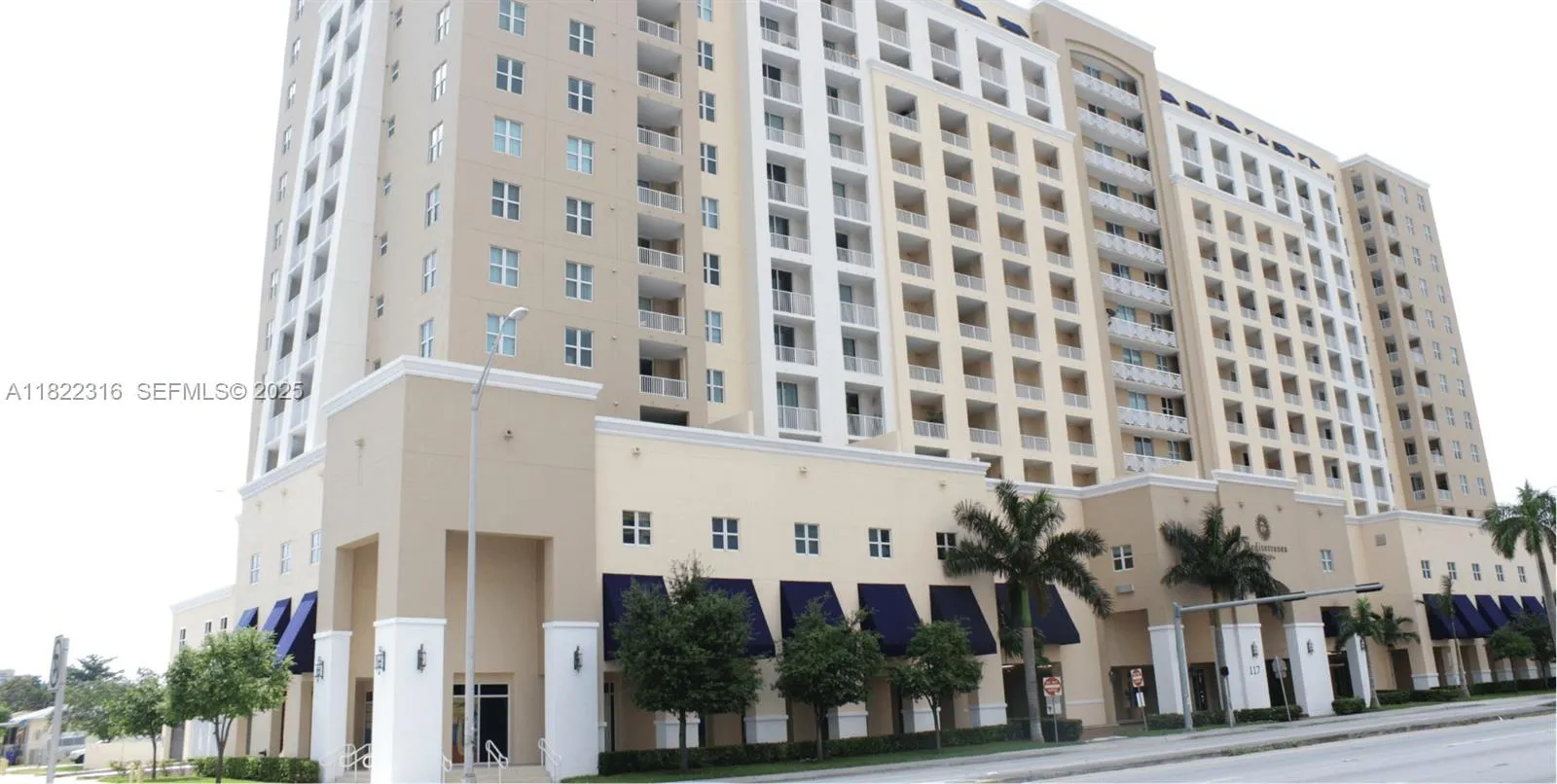 Foto de propiedad en 117 NW 42nd Avenue 1506, Miami, FL 33126 Miami con MLS# 