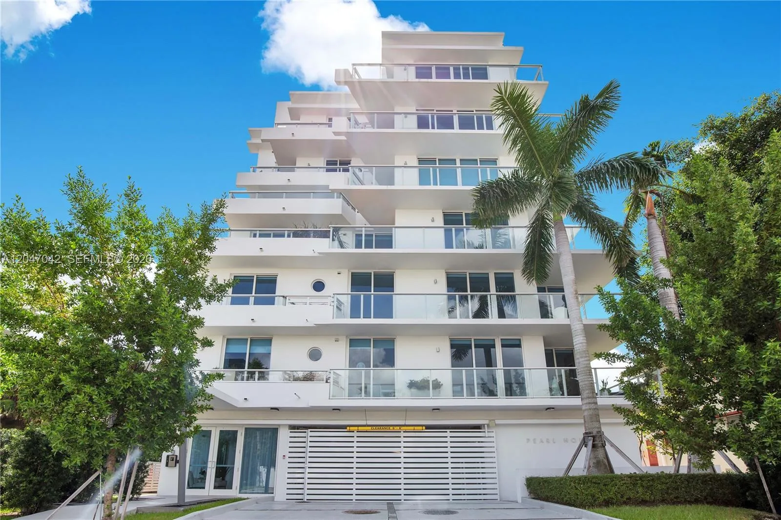 Foto de propiedad en 1170 101st Street 301, Bay Harbor Islands, FL 33154 Bay Harbor Islands con MLS# 