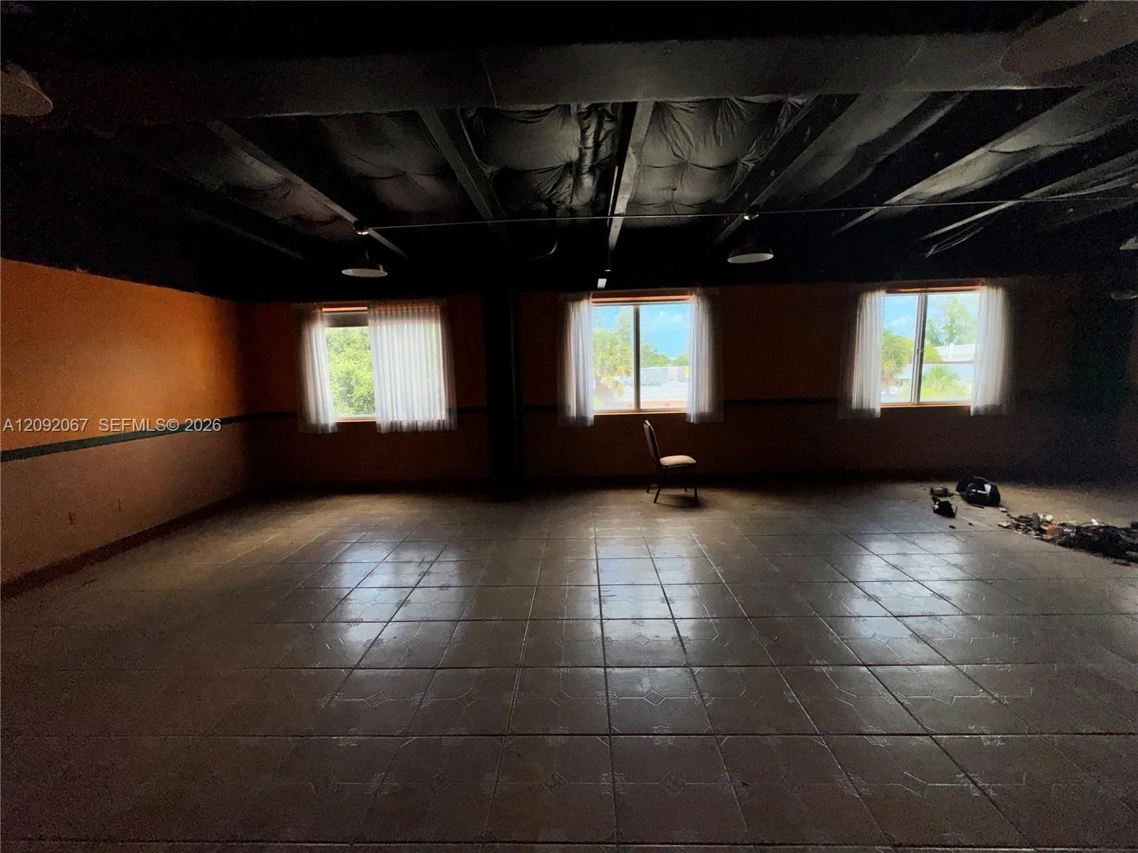 En Renta 11701 W Okeechobee Road, Hialeah Gardens, FL 33018, Hialeah Gardens, FL 33018