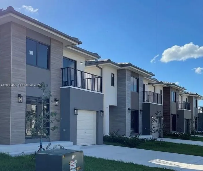 Foto de propiedad en 1171 NW 3rd Street, Florida City, FL 33034 Florida City con MLS# 