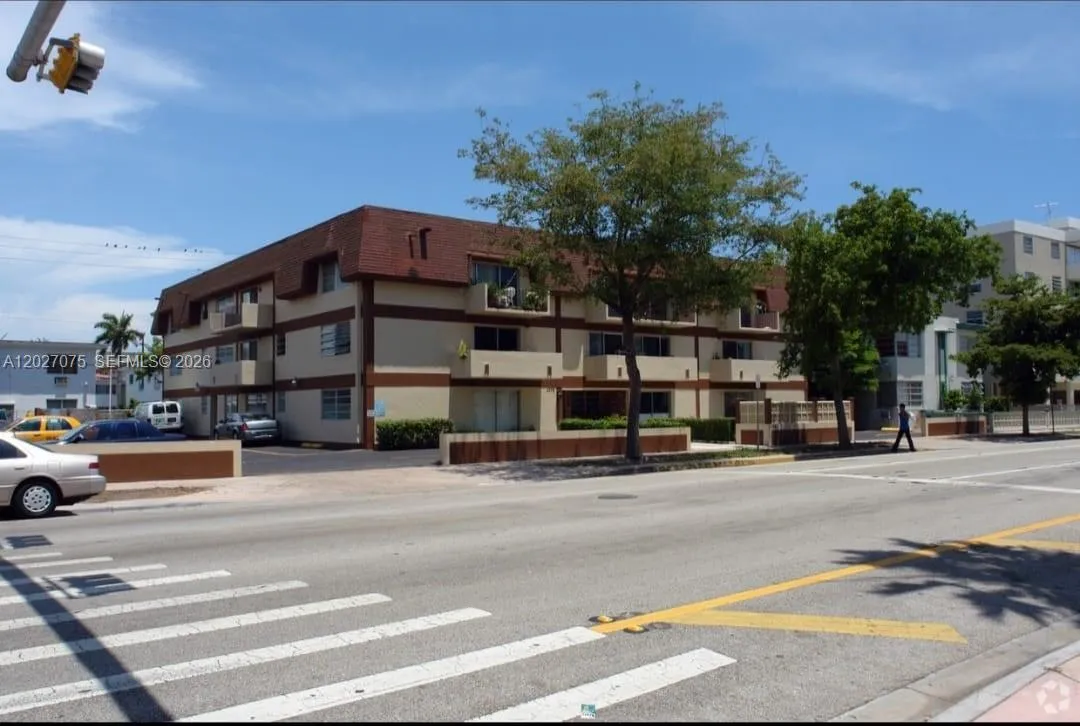 Foto de propiedad en 1175 Normandy Drive 3B, Miami Beach, FL 33141 Miami Beach con MLS# 