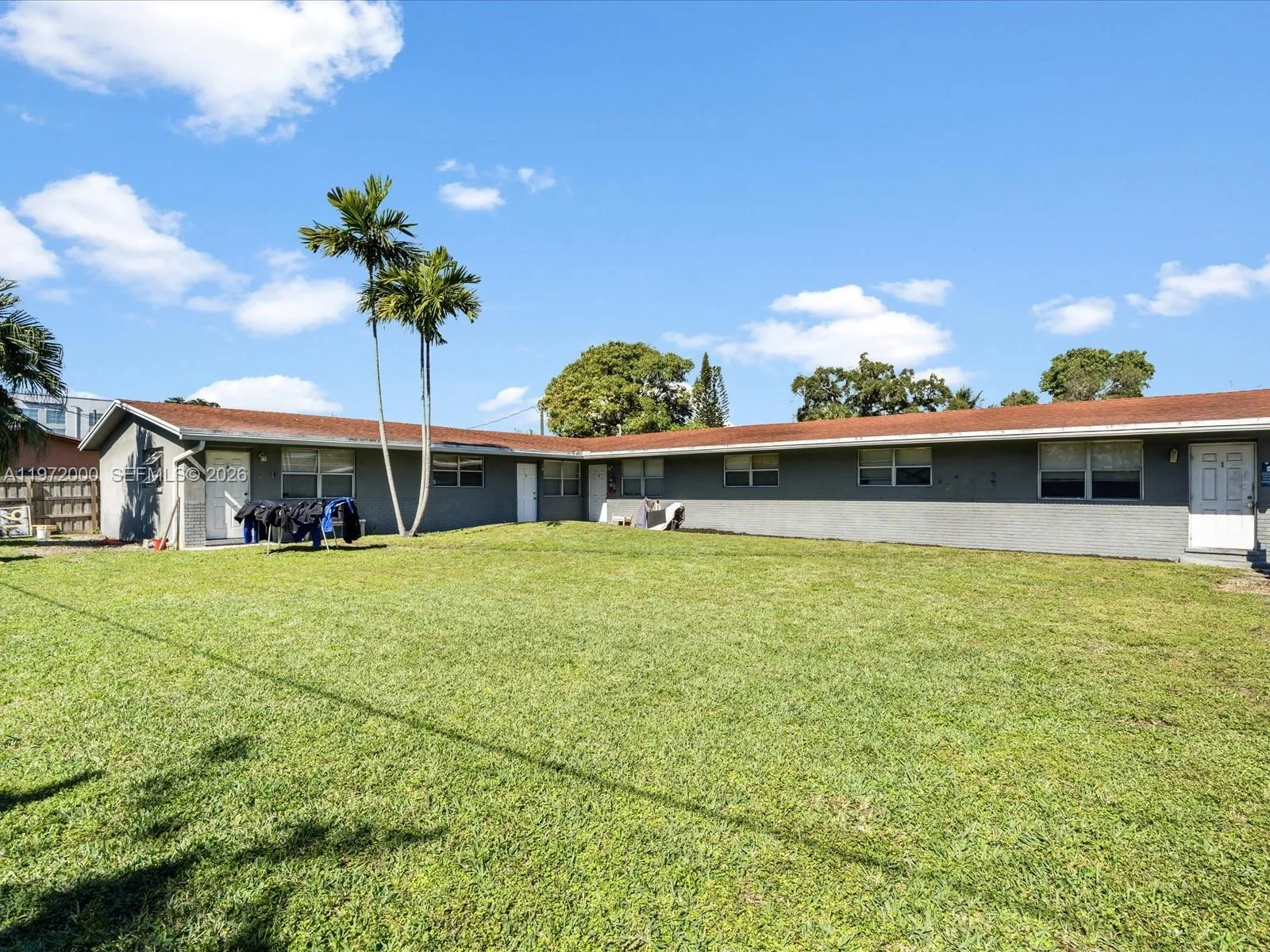 Vendido 118 Phippen Waiters Road, Dania Beach, FL 33004, Dania Beach, FL 33004
