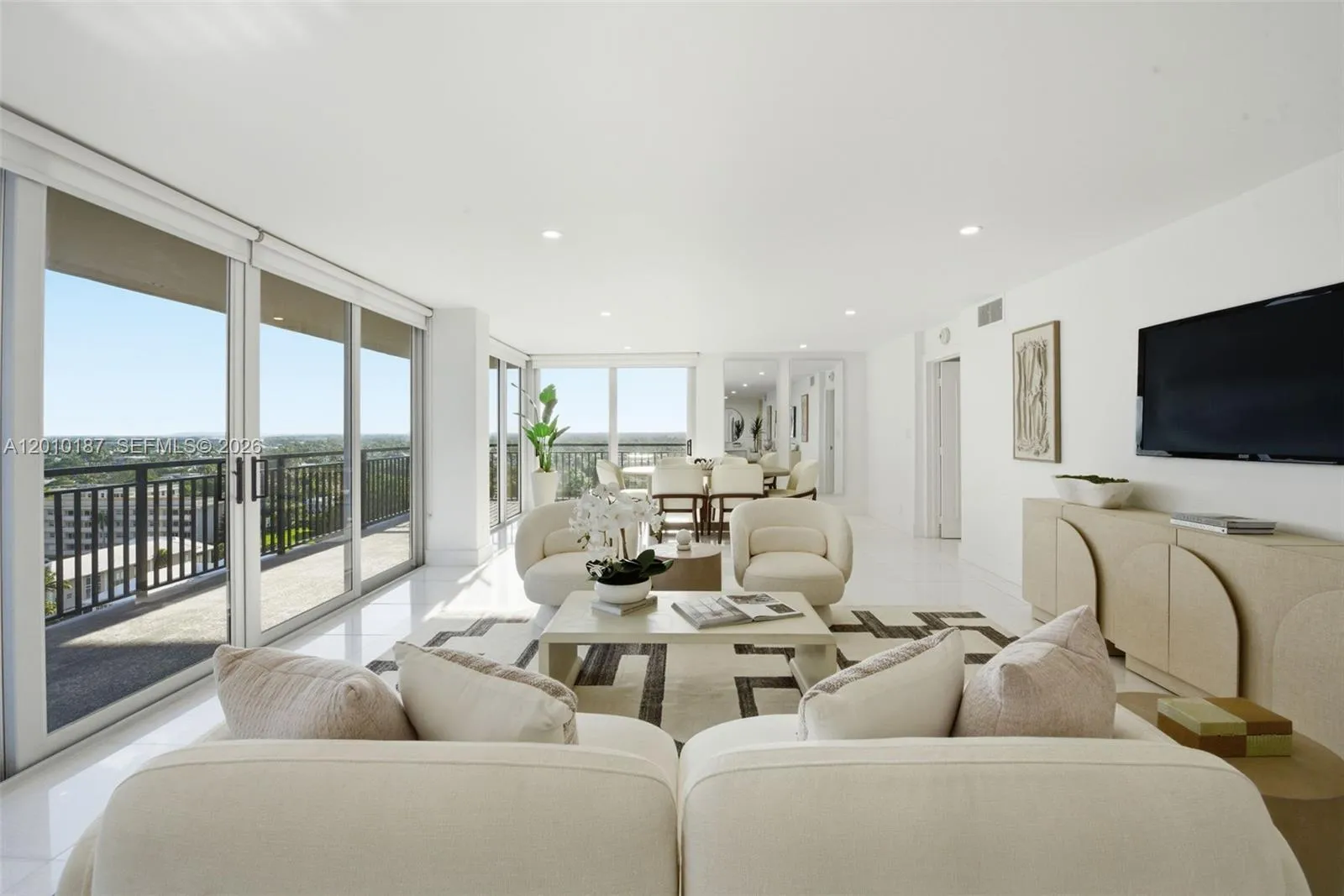 Foto de propiedad en 1180 S Ocean Boulevard 12F, Boca Raton, FL 33432 Boca Raton con MLS# 