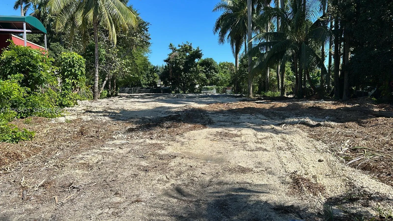 En Venta 11805 NW 22nd Court, Miami, FL 33167, Miami, FL 33167