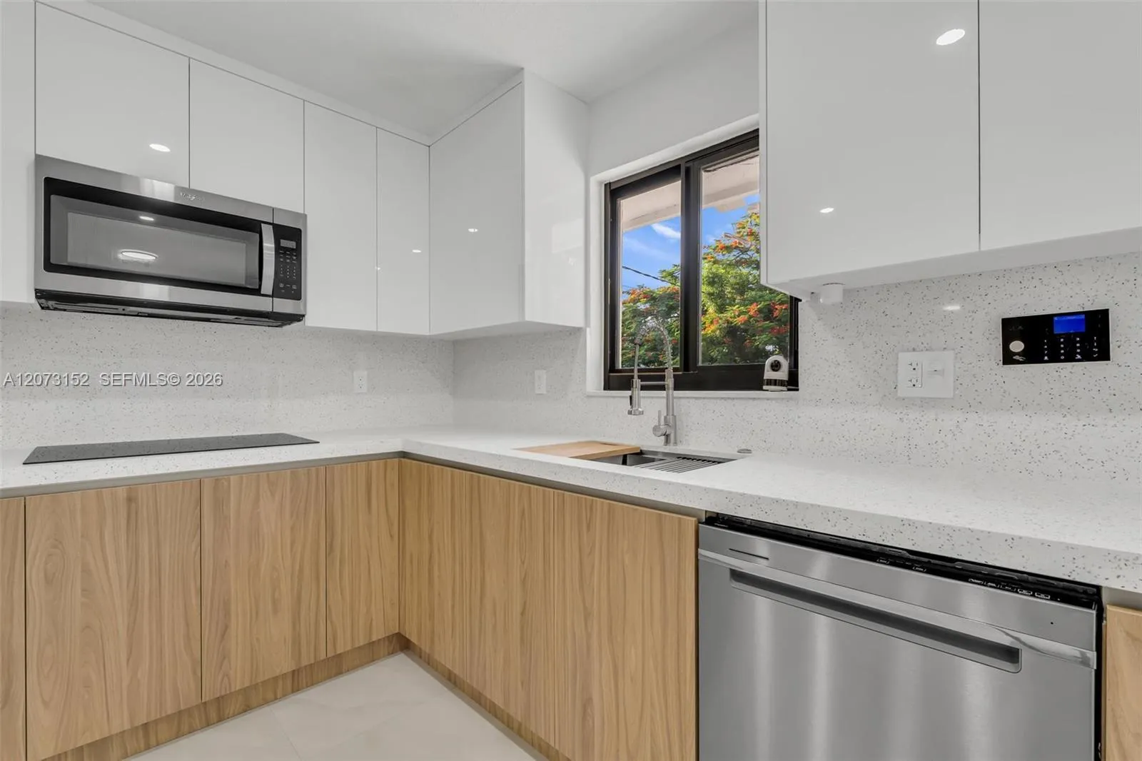 Foto de propiedad en 11815 SW 222nd Street, Miami, FL 33170 Miami con MLS# 