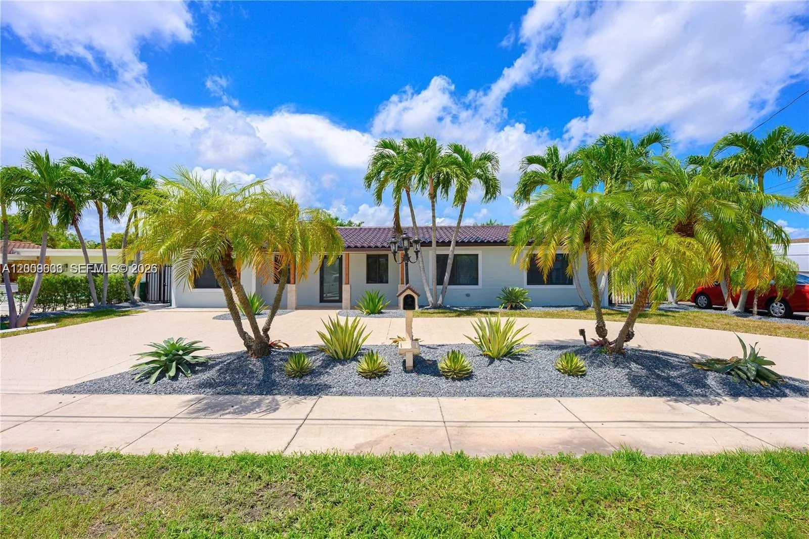 En Venta 11835 SW 37th Street, Miami, FL 33175, Miami, FL 33175