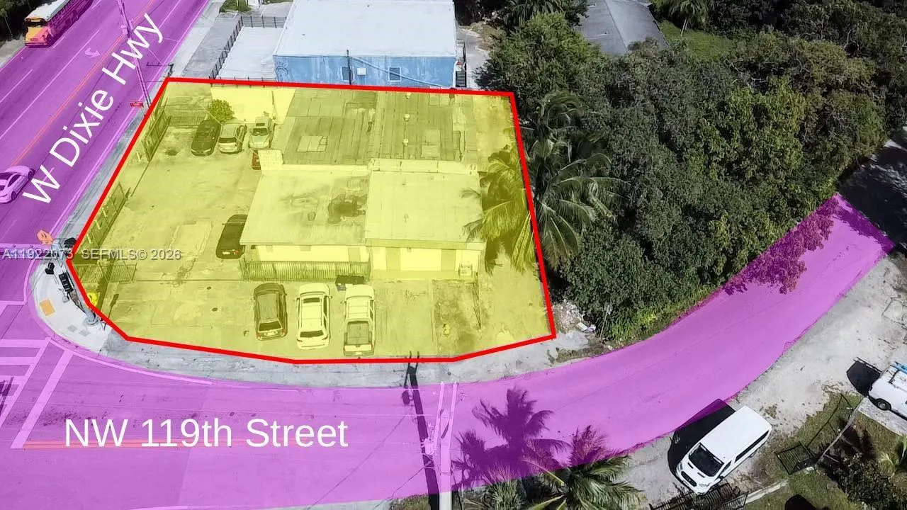 Foto de propiedad en 11851 W Dixie Highway, Miami, FL 33161 Miami con MLS# 
