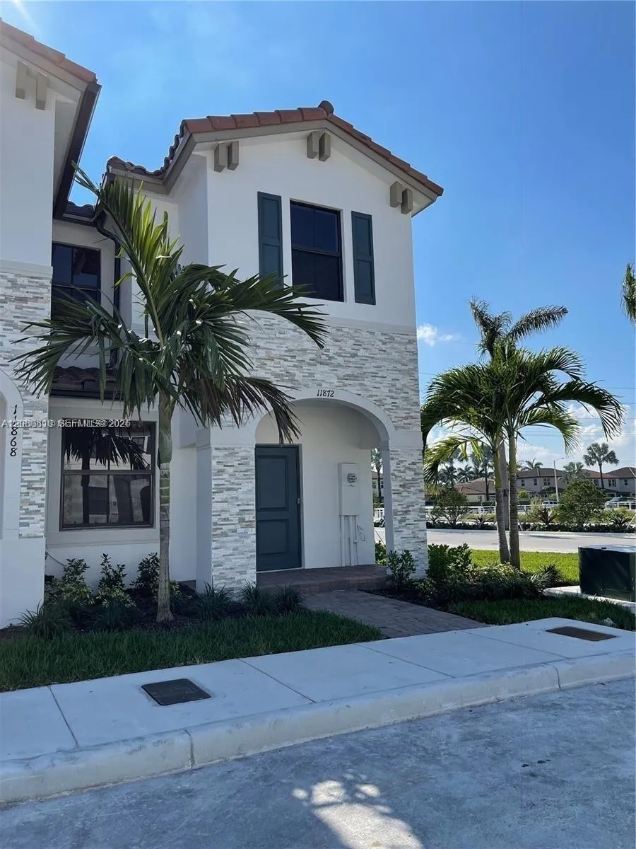 En Venta 11872 SW 247th Terrace, Homestead, FL 33032, Homestead, FL 33032