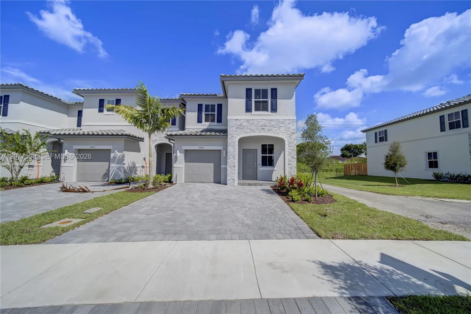 Foto de propiedad en 11881 NW 47th Manor, Coral Springs, FL 33076 Coral Springs con MLS# 