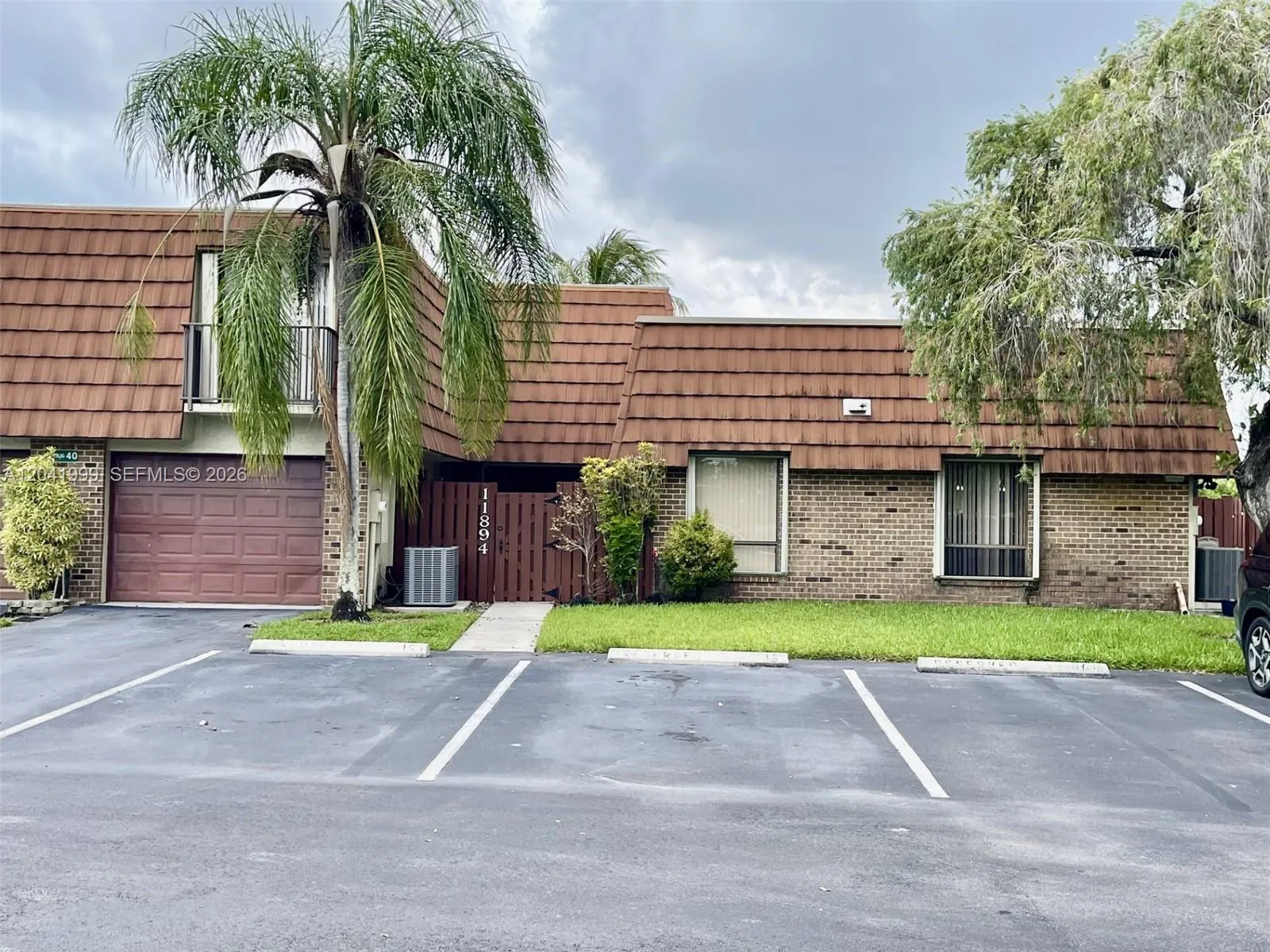 Alquilada 11894 SW 12th Place 11894, Davie, FL 33325, Davie, FL 33325
