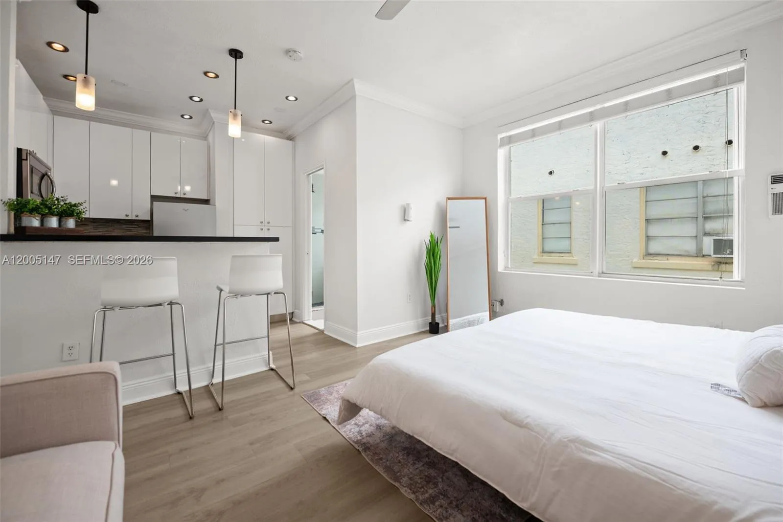 Foto de propiedad en 119 Menores Avenue 7A, Coral Gables, FL 33134 Coral Gables con MLS# 