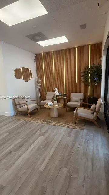 Foto de propiedad en 119 N Powerline Road 119, Deerfield Beach, FL 33442 Deerfield Beach con MLS# 