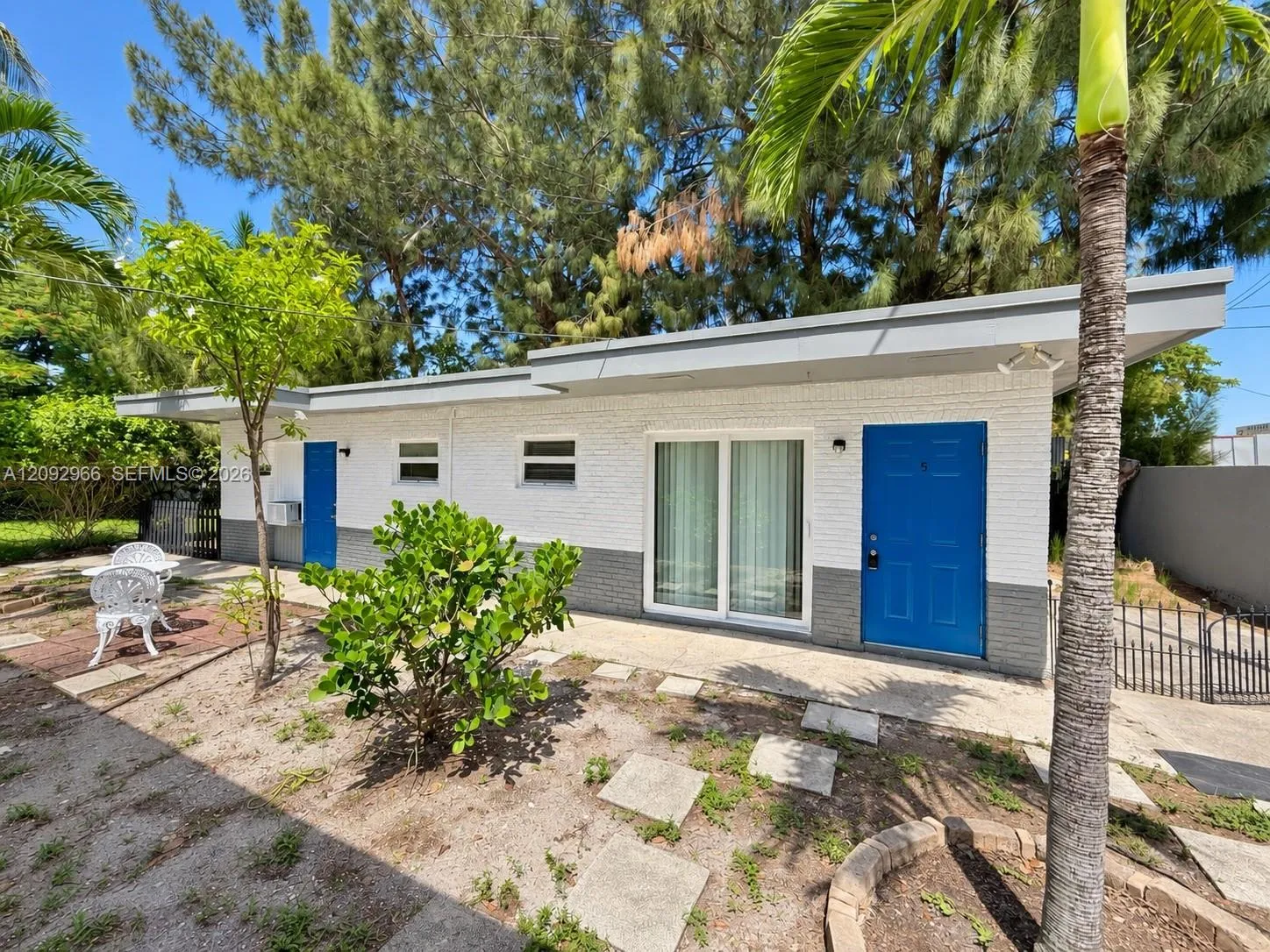 Foto de propiedad en 119 NW 43rd Court 5, Oakland Park, FL 33309 Oakland Park con MLS# 