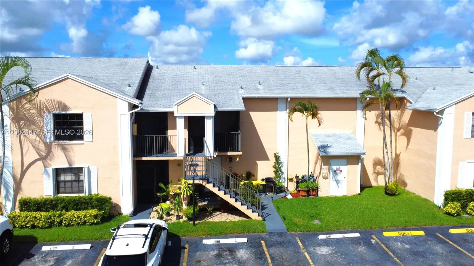 Foto de propiedad en 1190 Washington Circle 1190E, Homestead, FL 33034 Homestead con MLS# 