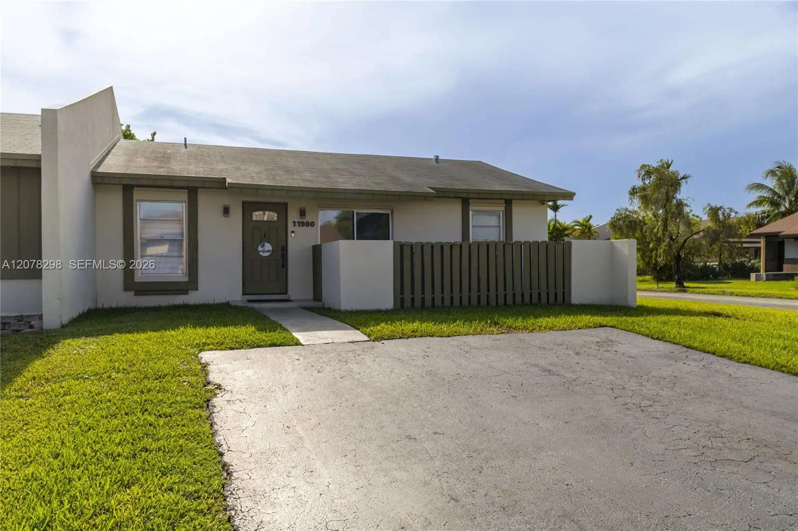 En Venta 11900 SW 110th St Circle E, Miami, FL 33186, Miami, FL 33186