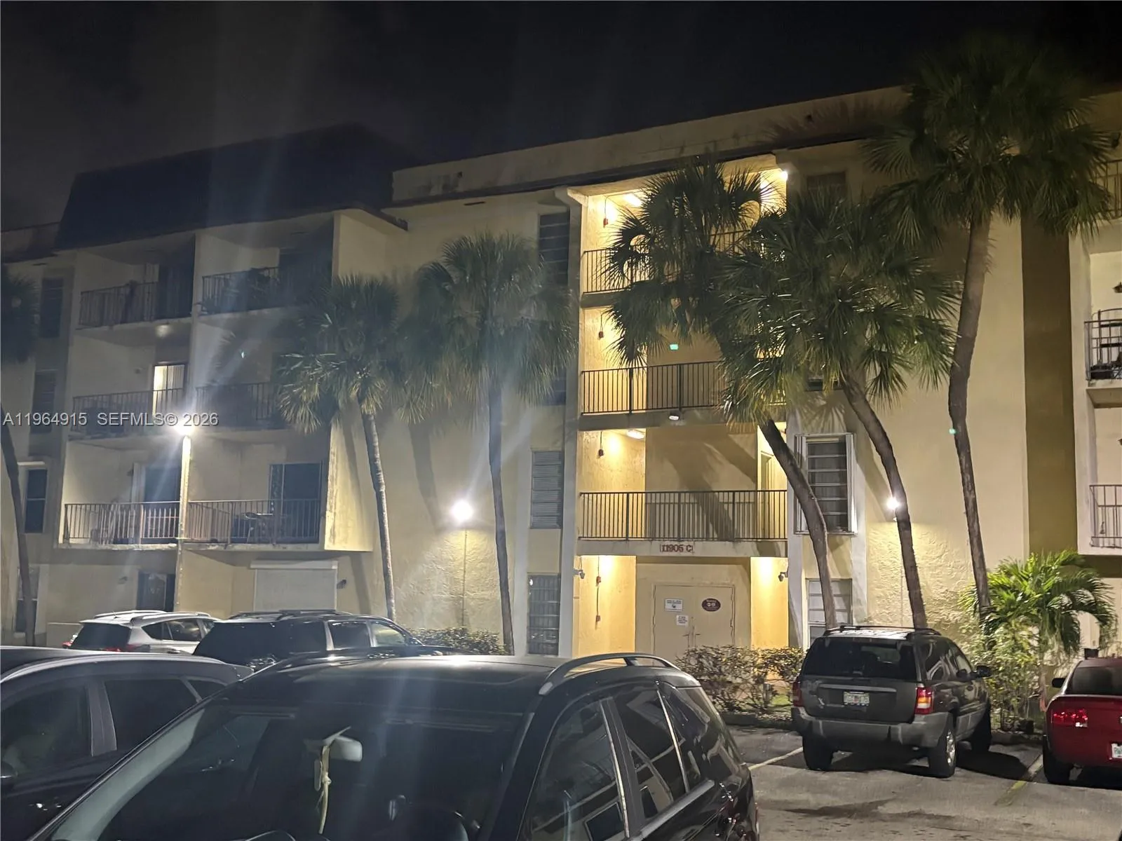 Foto de propiedad en 11905 NE 2nd Avenue C306, North Miami, FL 33161 North Miami con MLS# 