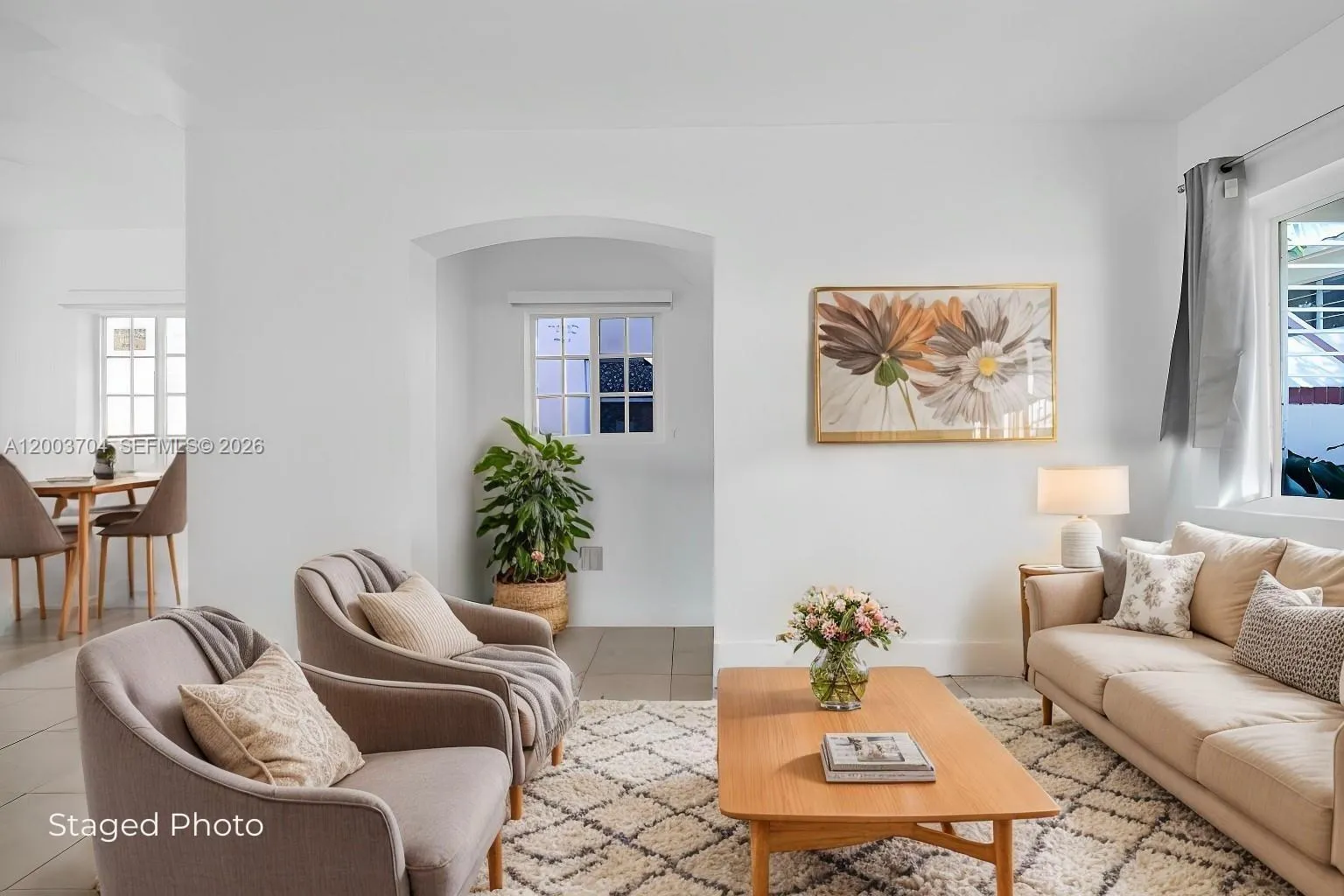 Foto de propiedad en 1195 Marseille Drive 5, Miami Beach, FL 33141 Miami Beach con MLS# 
