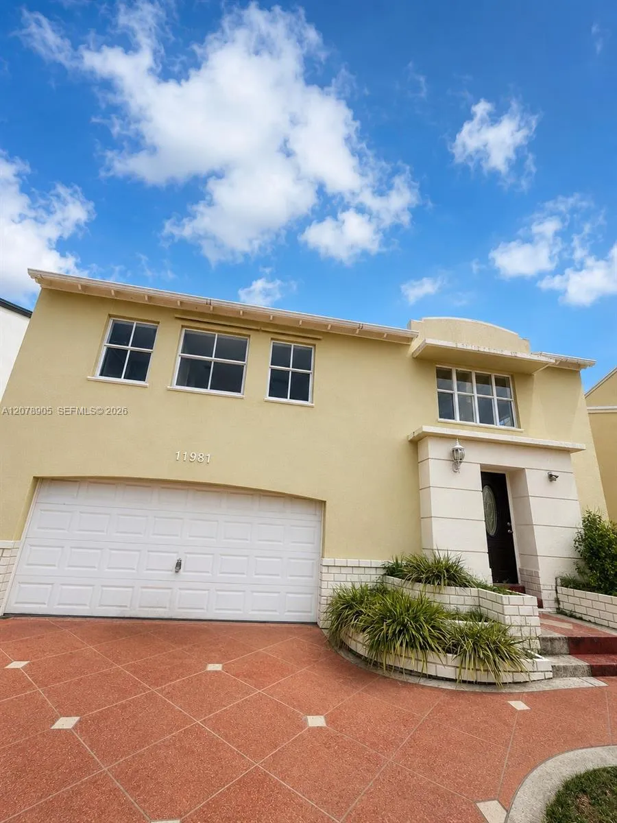 En Renta 11981 SW 271st Terrace, Homestead, FL 33032, Homestead, FL 33032