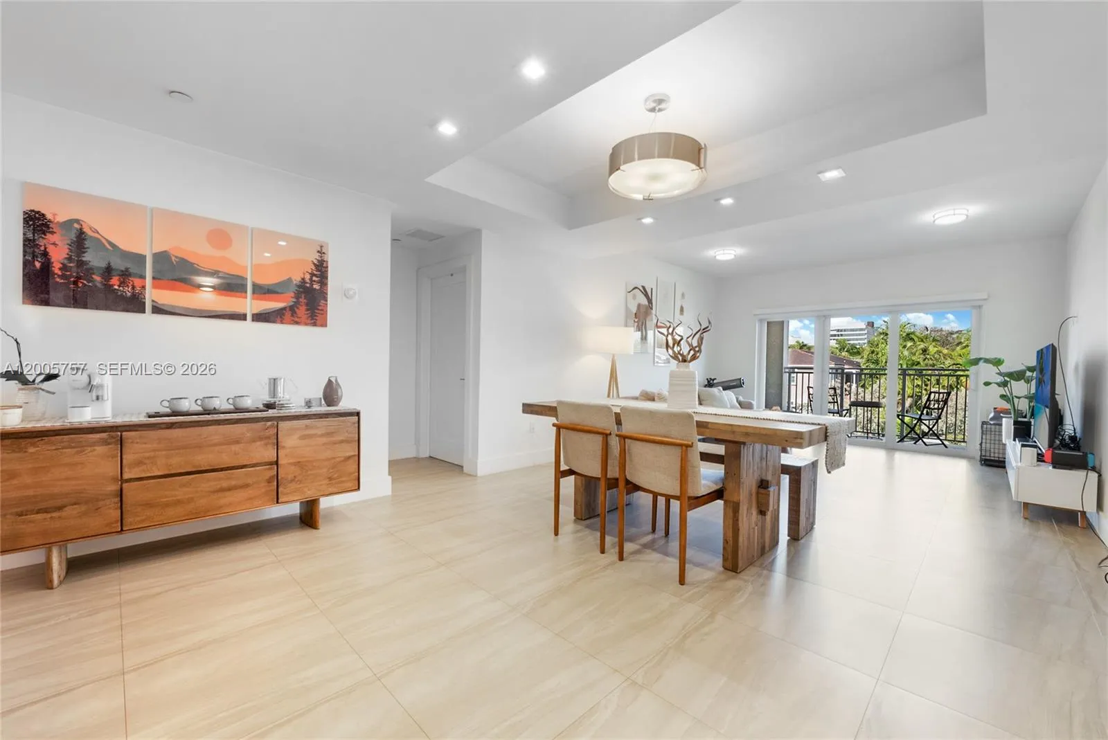 Foto de propiedad en 120 Salamanca Avenue 2A, Coral Gables, FL 33134 Coral Gables con MLS# 
