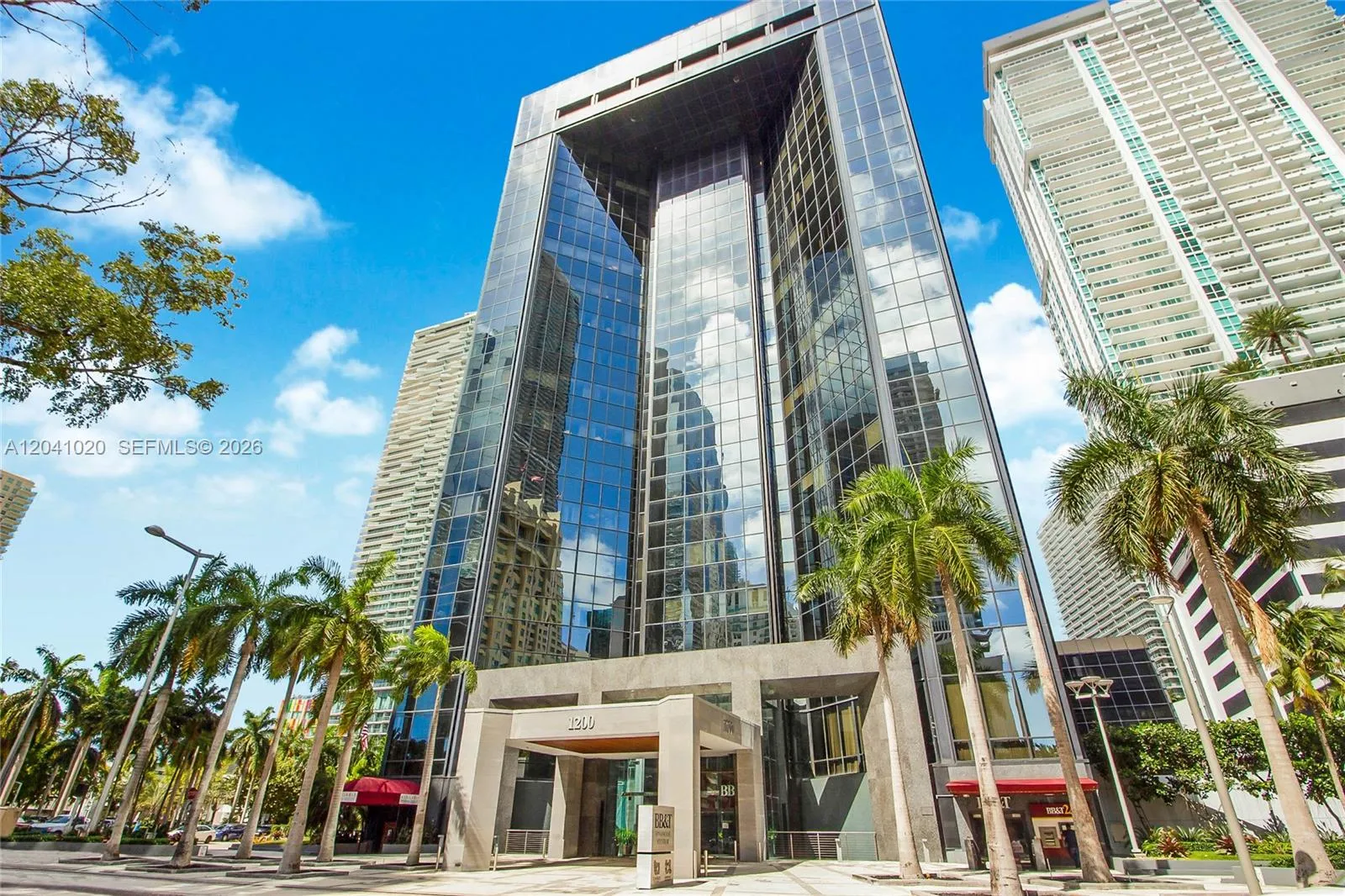 Foto de propiedad en 1200 Brickell Avenue 1270-A-D, Miami, FL 33131 Miami con MLS# 