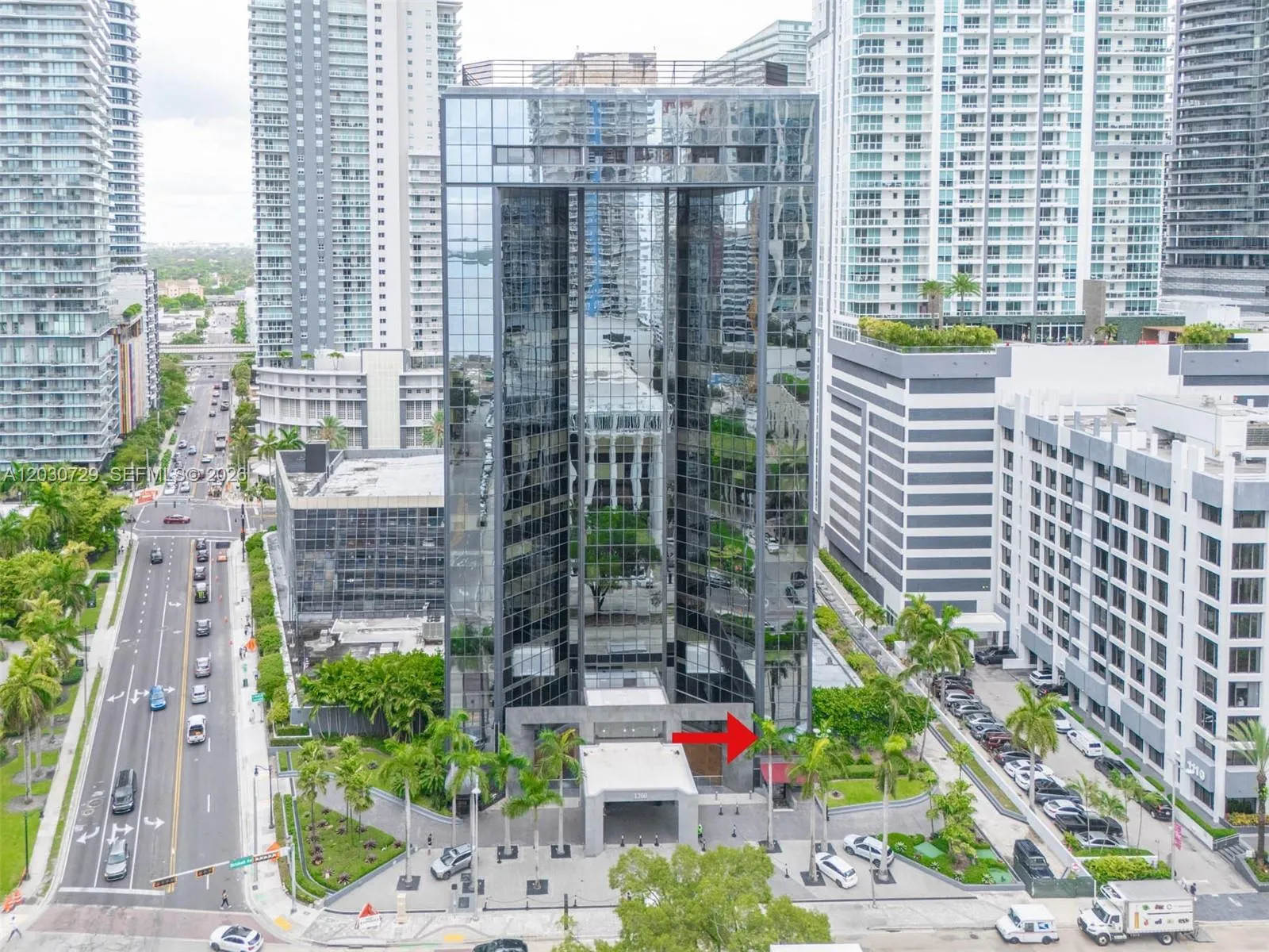 Foto de propiedad en 1200 Brickell Avenue 200-K, Miami, FL 33131 Miami con MLS# 