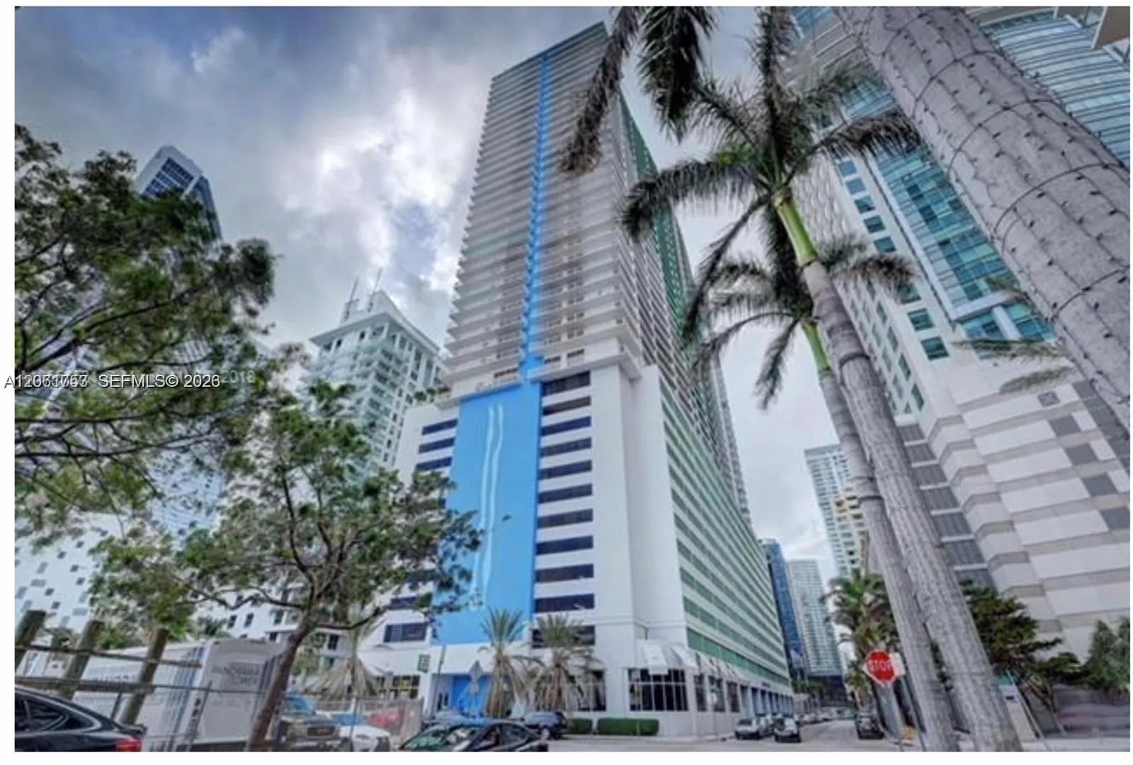 Foto de propiedad en 1200 Brickell Bay Drive 1822, Miami, FL 33131 Miami con MLS# 