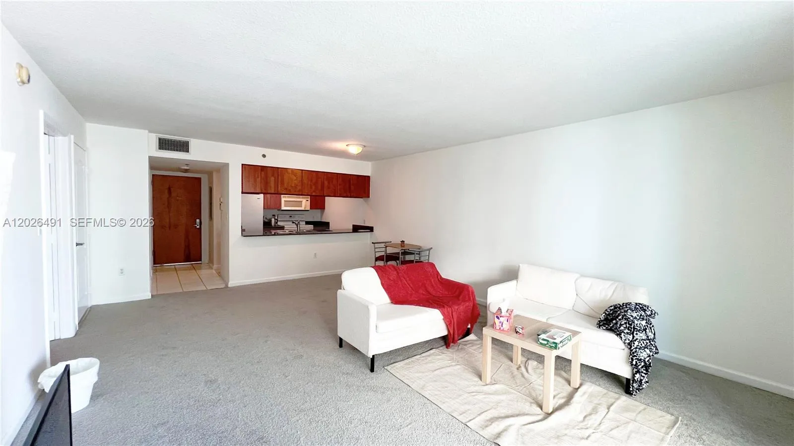 Foto de propiedad en 1200 Brickell Bay Drive 2814, Miami, FL 33131 Miami con MLS# 