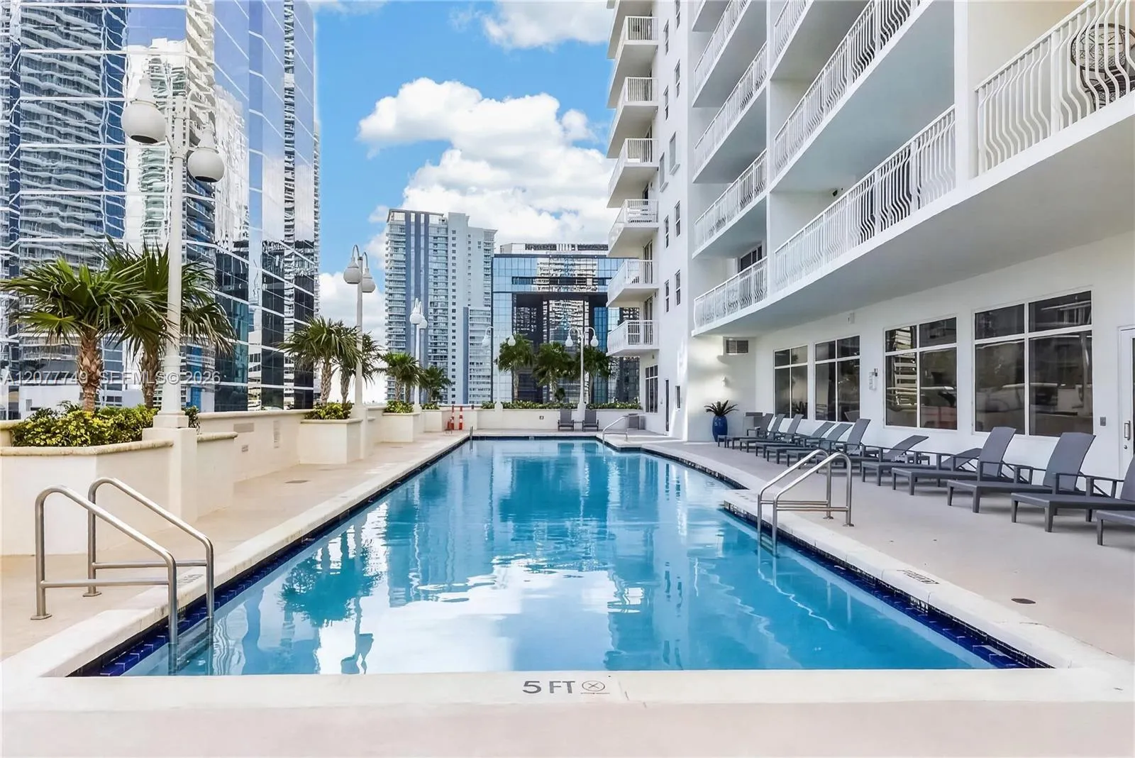 En Venta 1200 Brickell Bay Drive 4324, Miami, FL 33131, Miami, FL 33131