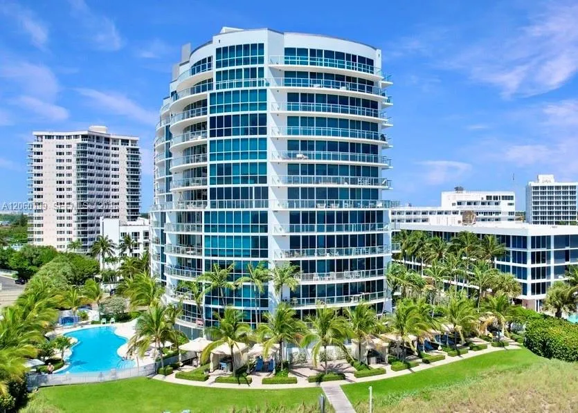 Foto de propiedad en 1200 Holiday Drive 705, Fort Lauderdale, FL 33316 Fort Lauderdale con MLS# 