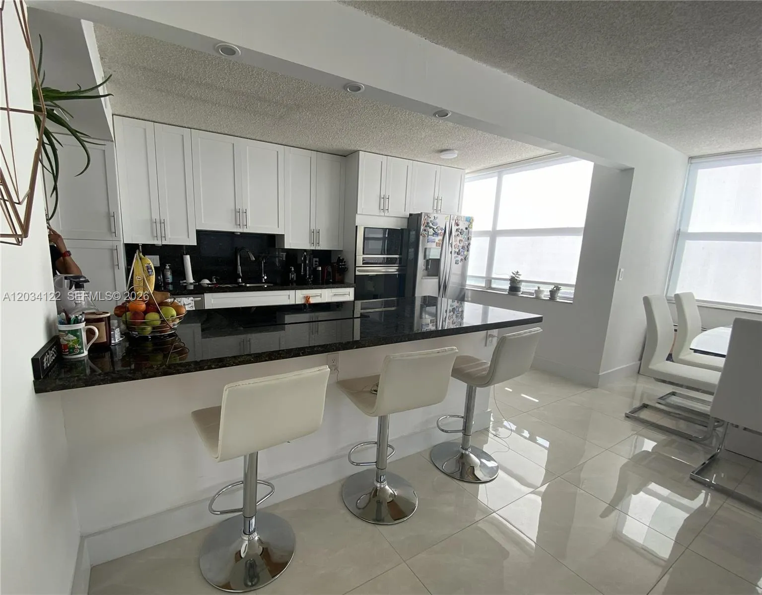 Foto de propiedad en 1200 NE Miami Gardens Drive 206W, Miami, FL 33179 Miami con MLS# 