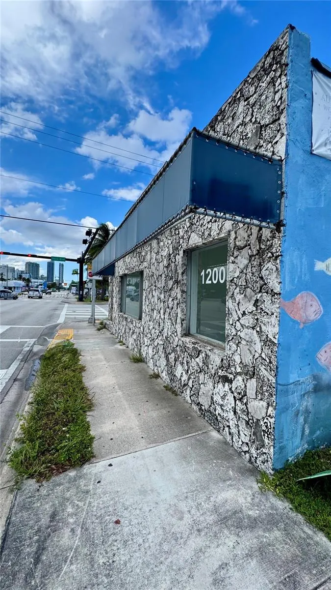 En Venta 1200 S Federal Highway, Fort Lauderdale, FL 33316, Fort Lauderdale, FL 33316