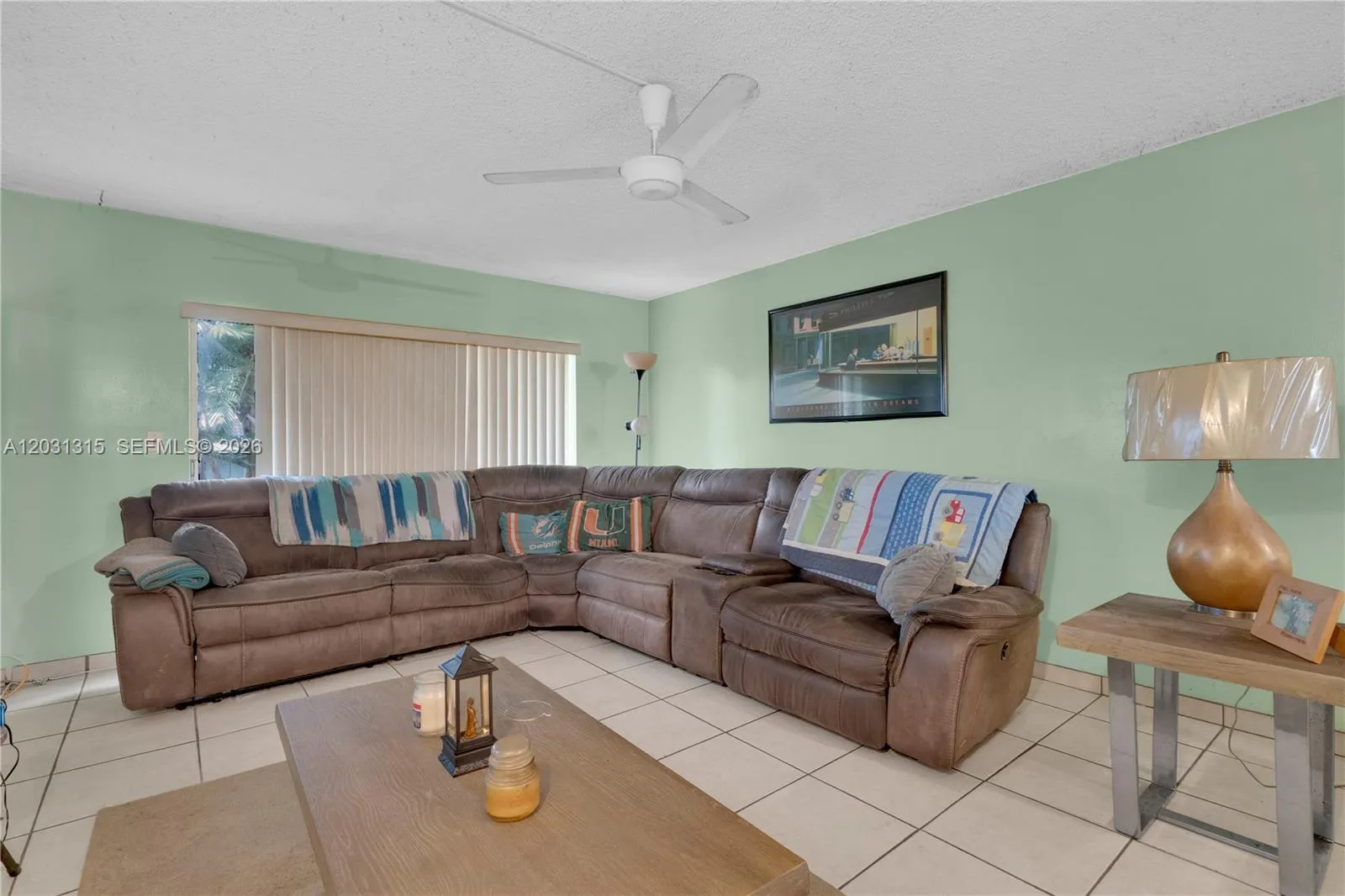 Foto de propiedad en 1200 Tallwood Avenue 202, Hollywood, FL 33021 Hollywood con MLS# 